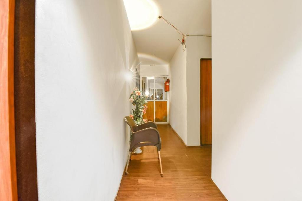 Nidhivan Hotel And Rooms Surat Exterior foto